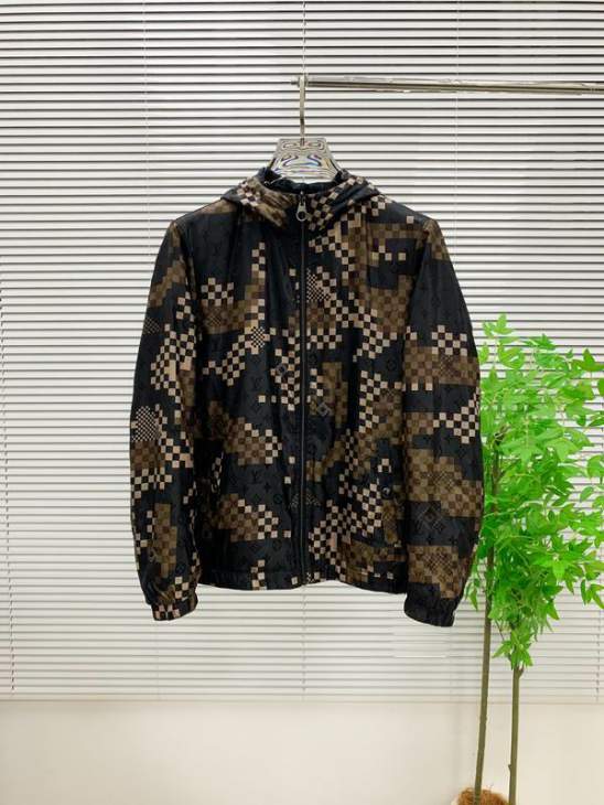 Picture of Louis Vuitton Jackets _SKULVM-3XLxetr5531877